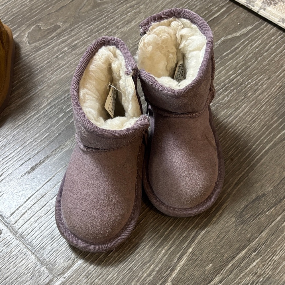 Koolaburra Lavender Suede Boots